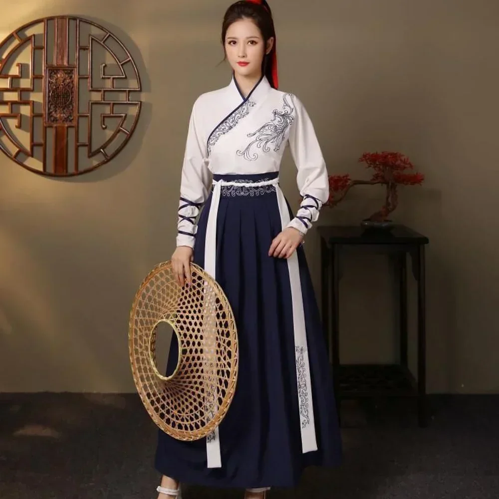 Vintage Fashion In Chinese - Modern Hanfu Women Top Skirt 2